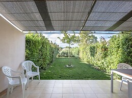 Villa With Heated Pool and Private Garden