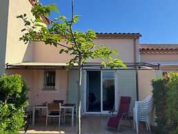 Villa With Heated Pool and Private Garden