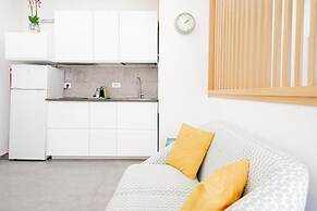 Eos Elegant Apartment & Suites