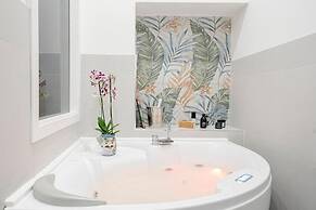 Eos Elegant Apartment & Suites