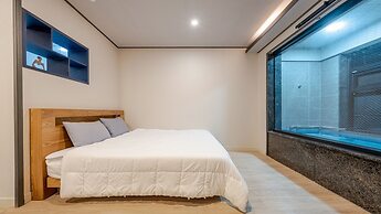 Gyeongju Bomun Arno Pool Villa