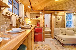 Explore CU! Unique Studio w/ Private Courtyard