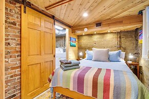 Explore CU! Unique Studio w/ Private Courtyard