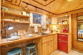 Explore CU! Unique Studio w/ Private Courtyard