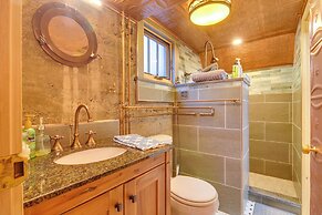 Explore CU! Unique Studio w/ Private Courtyard