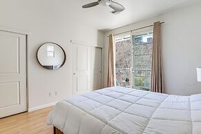 Walk to Bart Station: Richmond Townhome w/ Balcony