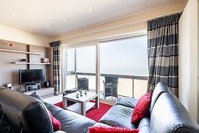 Apartment in Blankenberge With Sea View