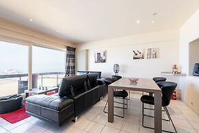 Apartment in Blankenberge With Sea View