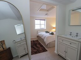 Cariad Cottage