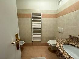 HC HOTEL GARNI ROOM AND APARTMENT