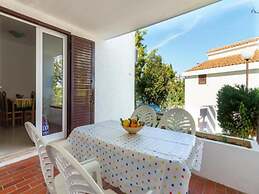 Lumbarda Resort Apartments