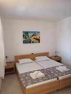 Lumbarda Resort Apartments
