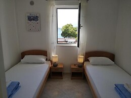 Lumbarda Resort Apartments