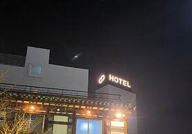 Groove Hotel