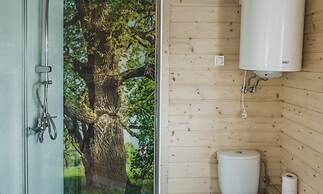 Large Holiday Home, Sauna, Jacuzzi, Salt Cave