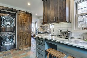 Year-round Fun in Monroe! Lakefront Family Home