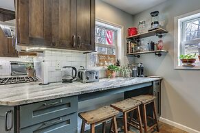 Year-round Fun in Monroe! Lakefront Family Home