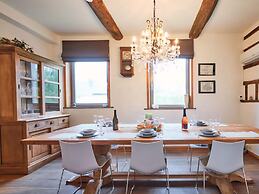 Spacious Gite in Somme-leuze