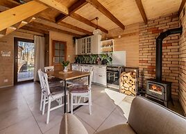Comfortable Holiday Home With Sauna and Jacuzzi