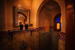 Riad 16 Dar and Pool