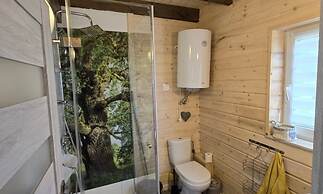 Large Holiday Home, Jacuzzi, Sauna, Salt Cave