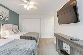 Walk to Golf Course! Clymer Summer Escape w/ Deck