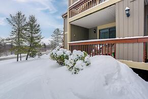 Walk to Golf Course! Clymer Summer Escape w/ Deck