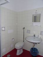 SIRIS HOTEL