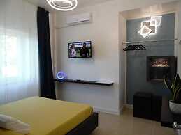 SIRIS HOTEL
