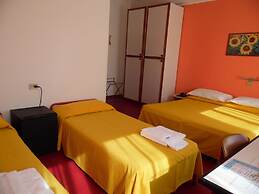 SIRIS HOTEL