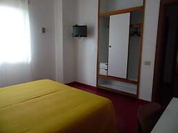 SIRIS HOTEL