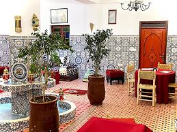 riad la joie