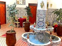 riad la joie