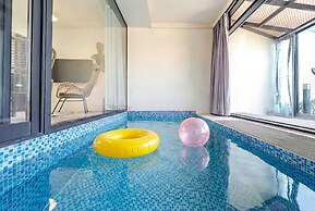 Gyeongju Heybreeze Pool Villa
