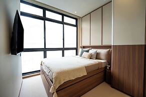 Weave Suites - Novena