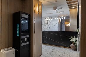 H-AVENUE HOTEL