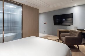 H-AVENUE HOTEL