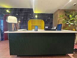 Hotel Flore