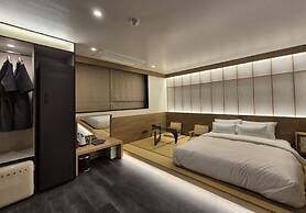 Hotel Flore