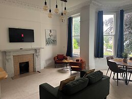 2 Bed - The Poop Deck by Smart Welcomes
