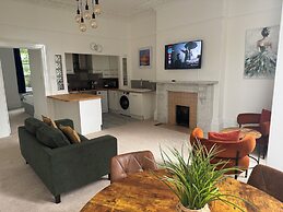 2 Bed - The Poop Deck by Smart Welcomes