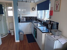 Bay View Chalet 2 Bed Sleeps 4 Pets Garden Beach
