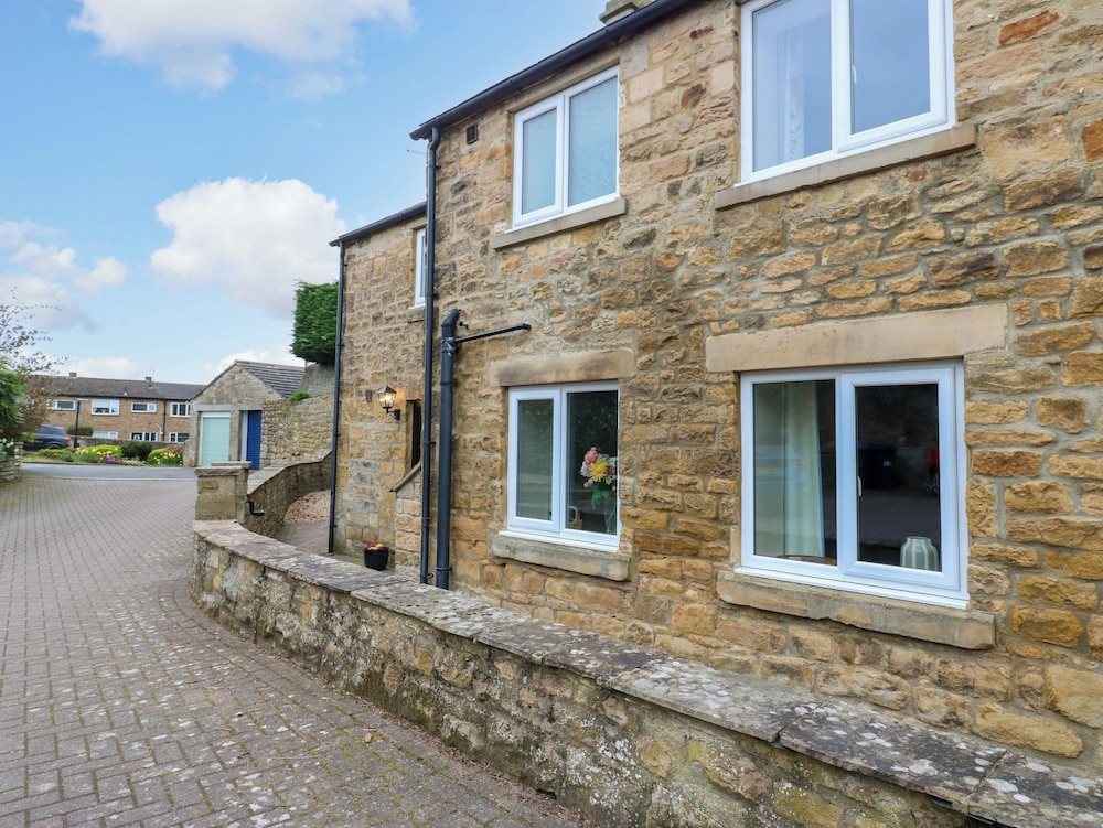 1 Kyles Yard