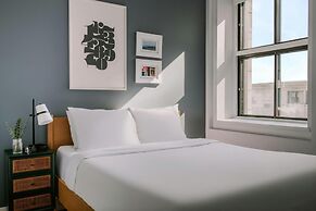 The Alexander Hotel - Old Montreal