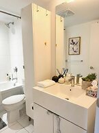 The Waterfront Suites