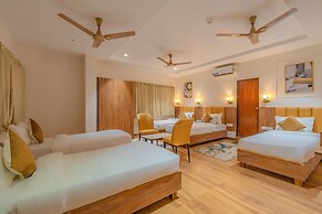 Hotel TGR