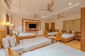 Hotel TGR