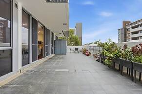 Metawise BnB Bright Open 2BR Arncliffe Sleeps 6