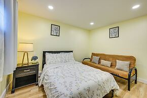 6 Mi to Lower Manhattan: Apt w/ Shared Patio!
