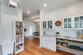 Walk to Everything! Historic Billings Home w/ Deck